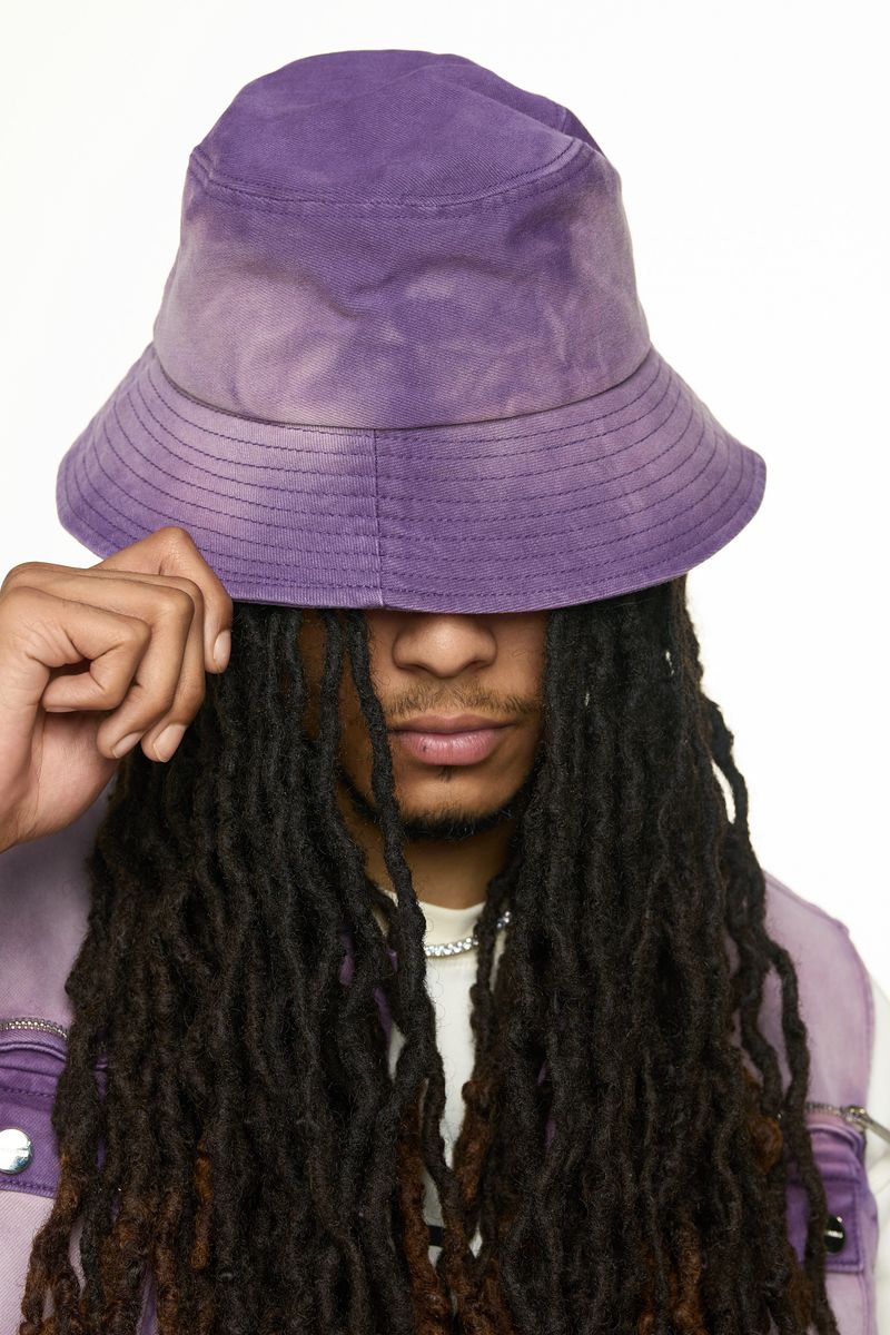 "PROTECT YOUR ENERGY" CARGO BUCKET HAT (LAVANDER)